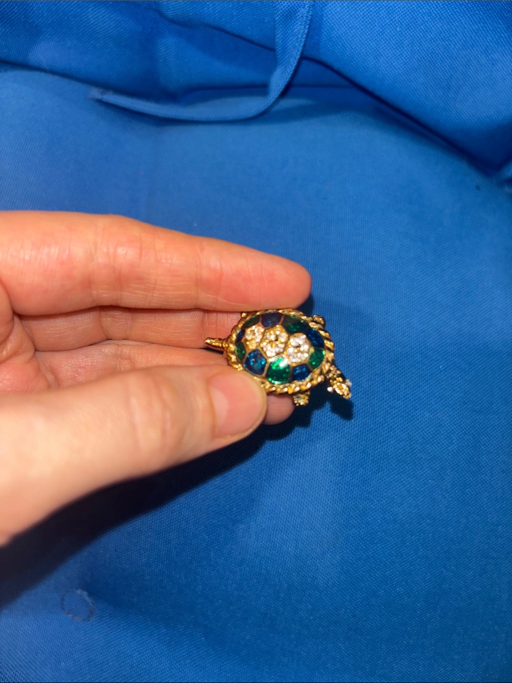 Turtle Pin/Pendant Just Keep Swimming Colored Gold Blue Green White NWOTS - Picture 3 of 7